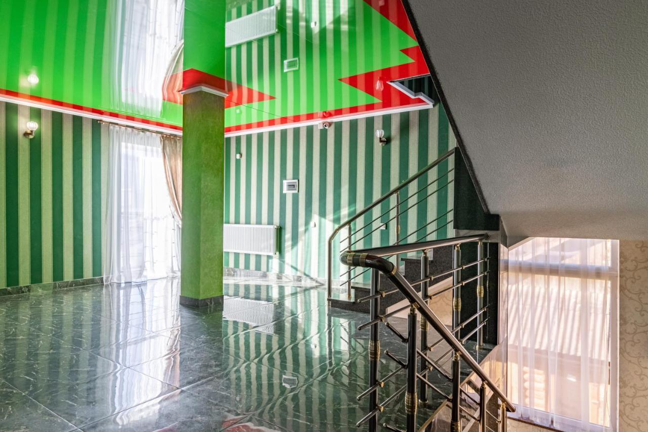 Zeleniy Bir Otel Bukovel Dış mekan fotoğraf