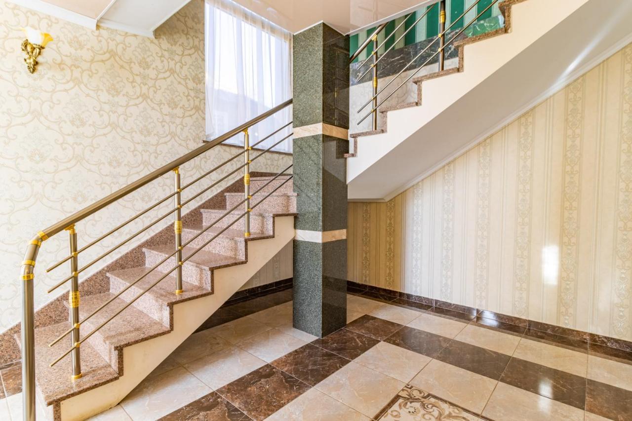 Zeleniy Bir Otel Bukovel Dış mekan fotoğraf