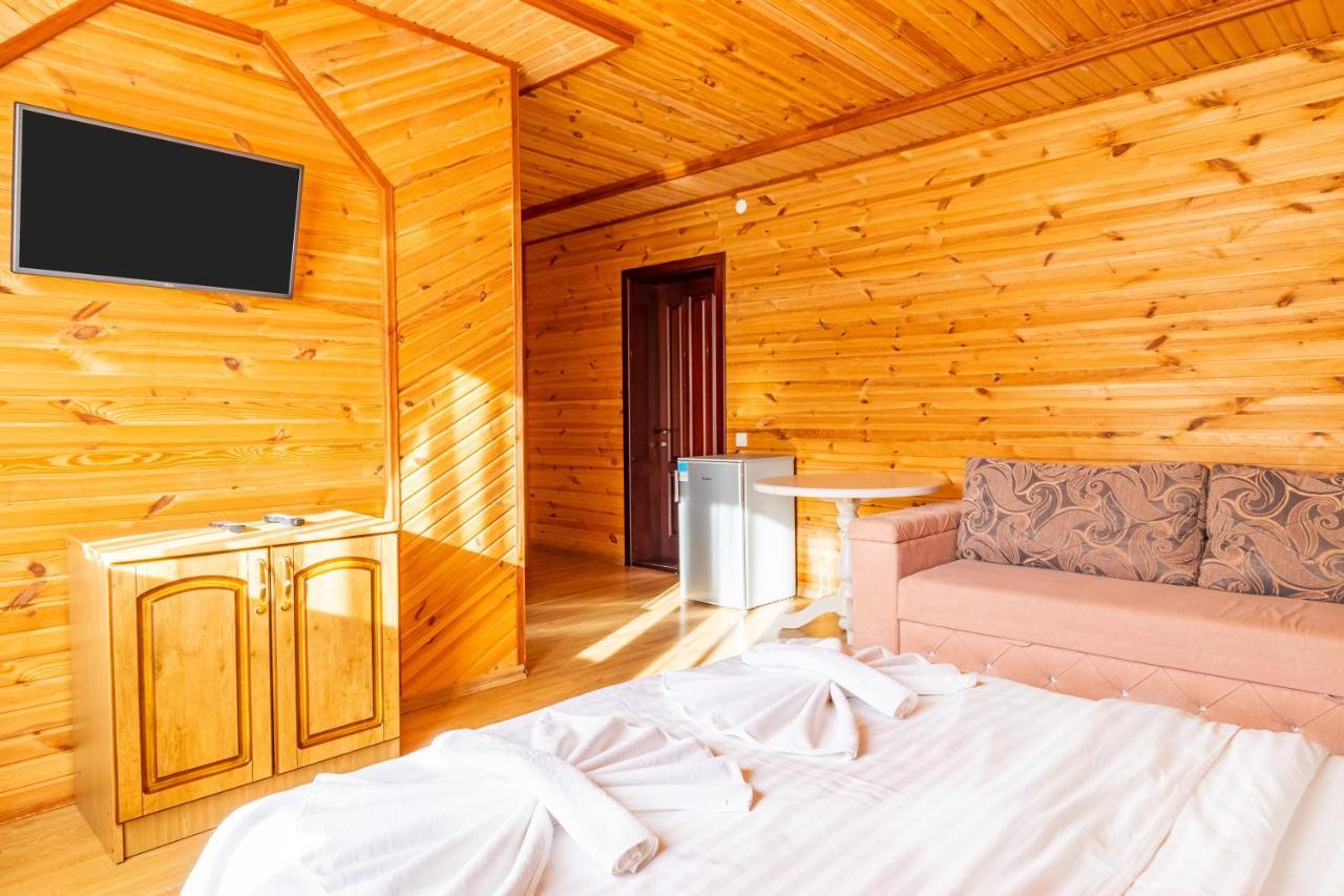 Zeleniy Bir Otel Bukovel Dış mekan fotoğraf