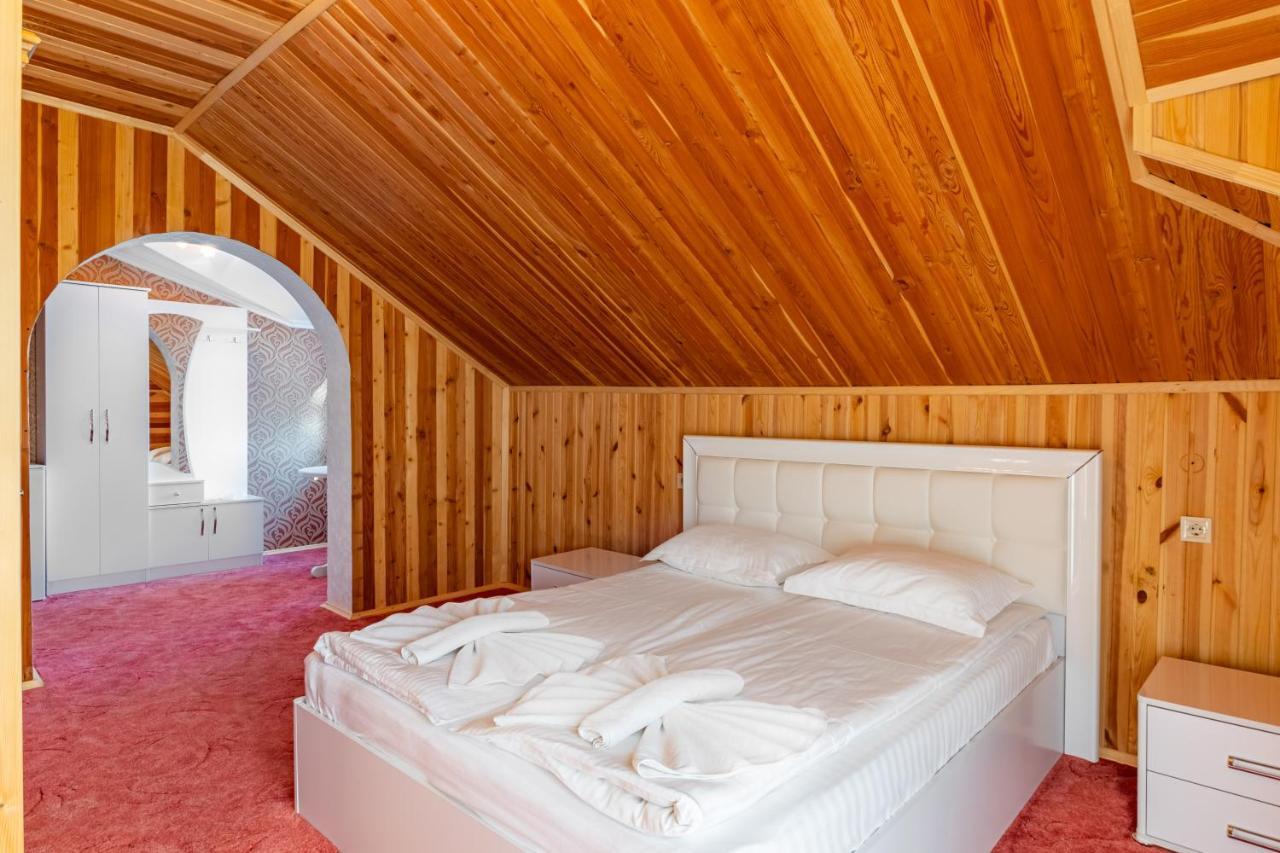 Zeleniy Bir Otel Bukovel Dış mekan fotoğraf