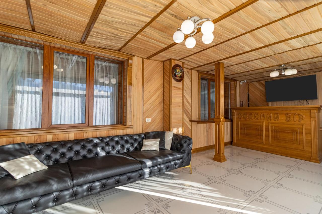 Zeleniy Bir Otel Bukovel Dış mekan fotoğraf